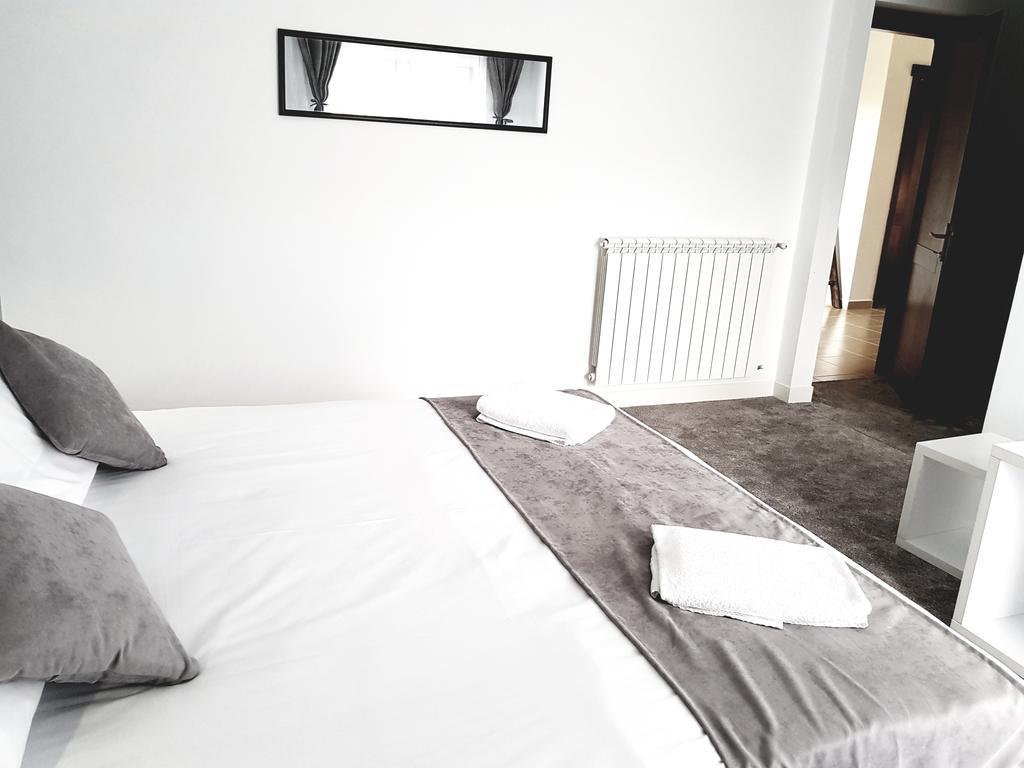 Heaven Guesthouse Corbeni Bagian luar foto