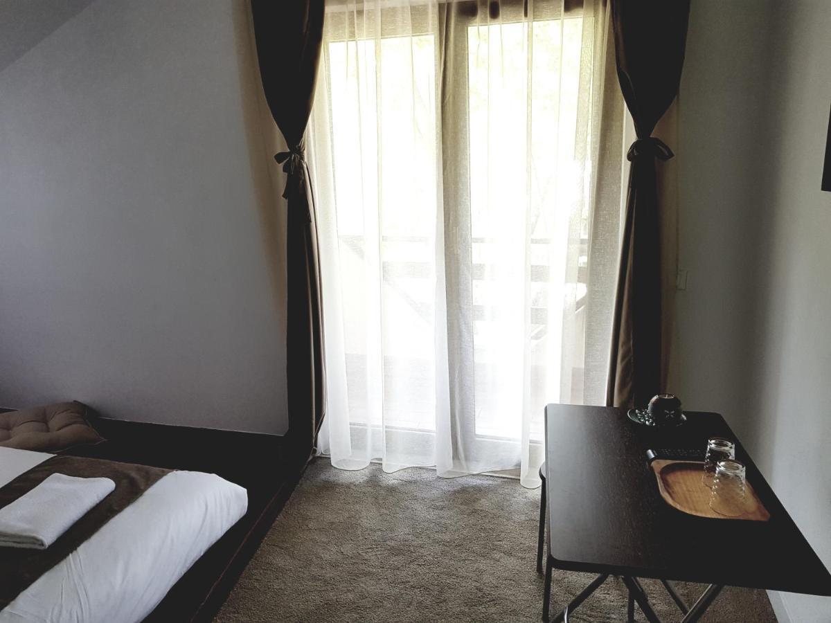 Heaven Guesthouse Corbeni Bagian luar foto