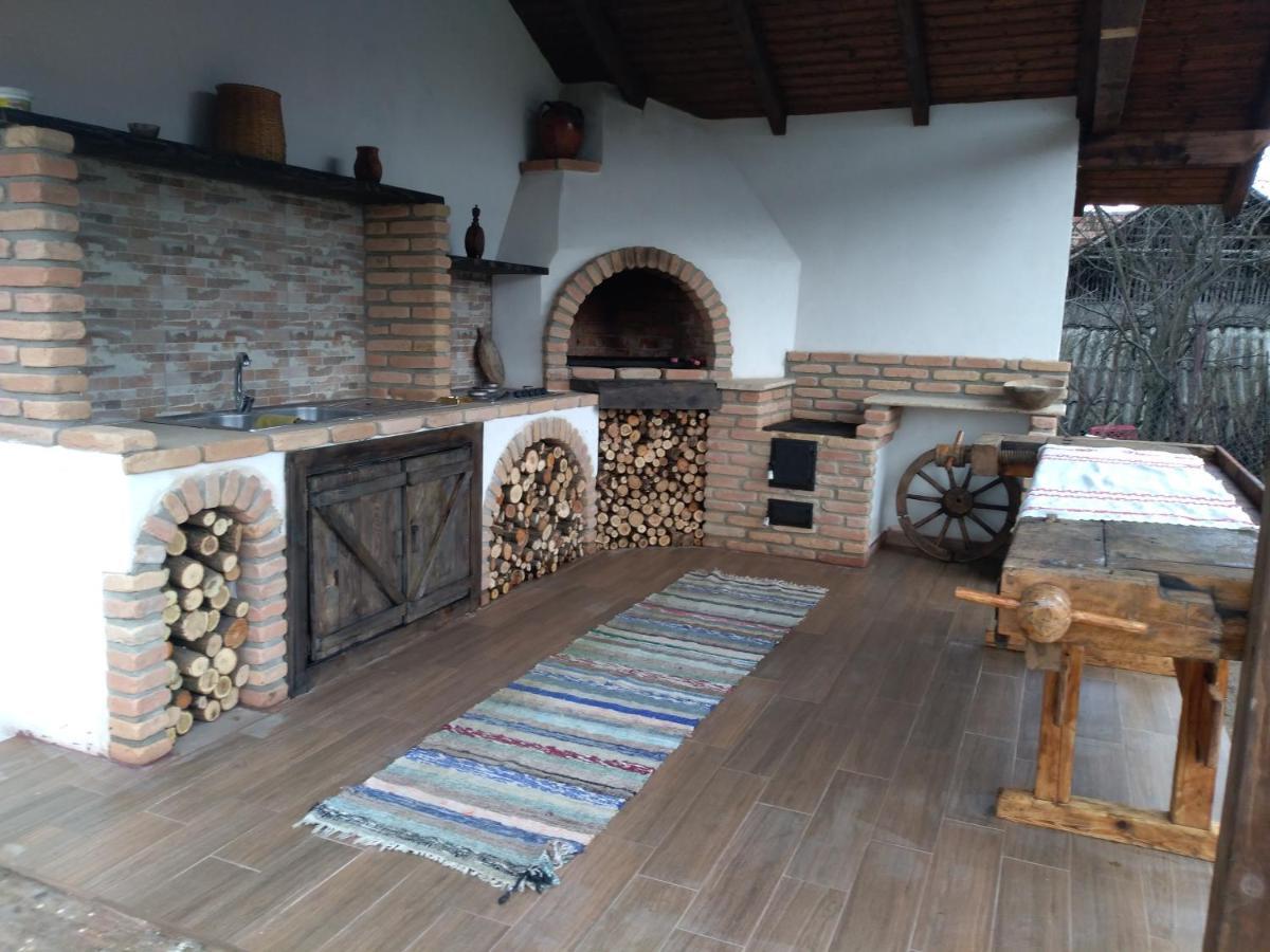 Heaven Guesthouse Corbeni Bagian luar foto